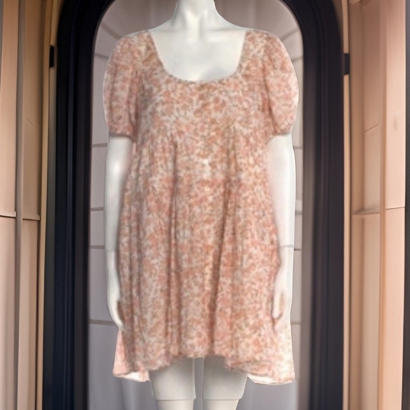 Loveshackfancy Runa Dress Color: Vanilla Foam Size XL - Picture 5 of 8